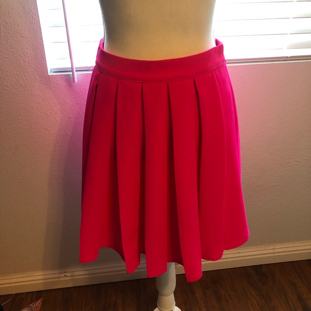 Hot pink pleated skirt